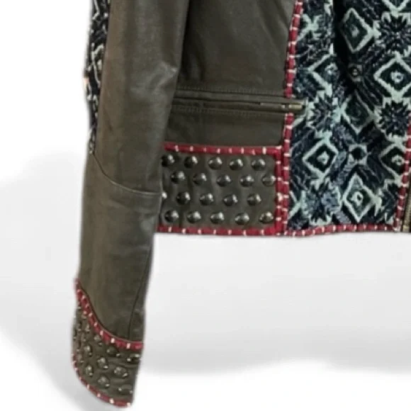 Double D Ranch heavily embellished embroidered Abenaki Jacket. Limited edition. - Picture 8 of 12